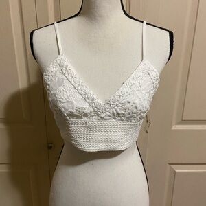 Aeropostale Medium White Crochet Lace Crop Top